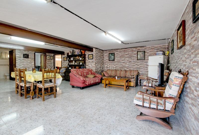 Foto 2e2926ca-2b85-4f91-ae66-ee46aff23dcf. Chalet con camino riscaldamento parcheggio piscina in Nuevo Baztán