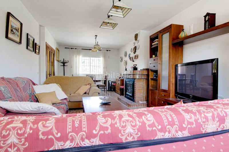 Foto 7fb5800a-701e-4fd9-acd7-03030f9d593d. Chalet con camino riscaldamento parcheggio piscina in Nuevo Baztán