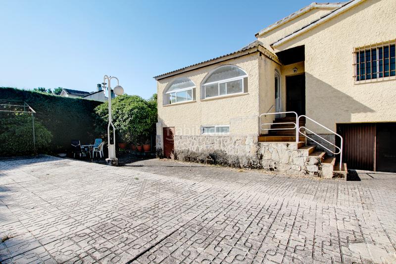 Foto e884ed88-fb7f-4efc-9de2-397afb269951. Chalet con camino riscaldamento parcheggio piscina in Nuevo Baztán