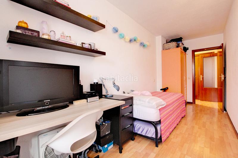 Foto 10aefc8c-3254-4e7d-8f1d-3bcbb401c5b0. Appartamento con riscaldamento parcheggio piscina in Madrid