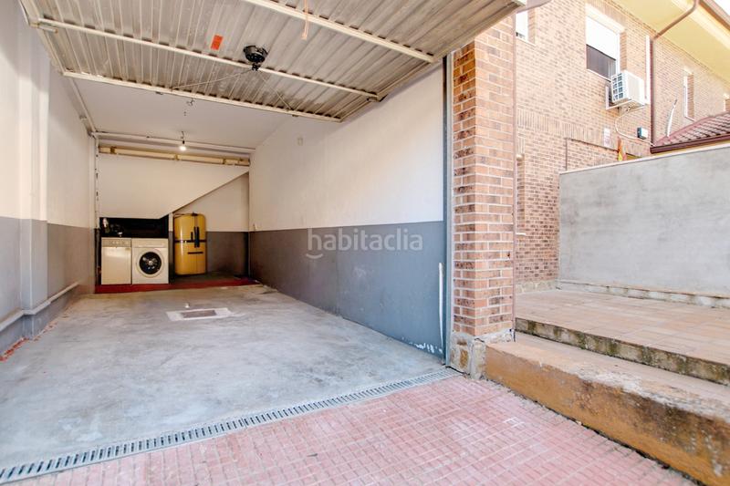 Foto 67782db9-49f2-4cf1-bd48-324e863b9cda. Casa adosada el hogar que siempre imaginaste… solo necesita tu toque. en Loeches