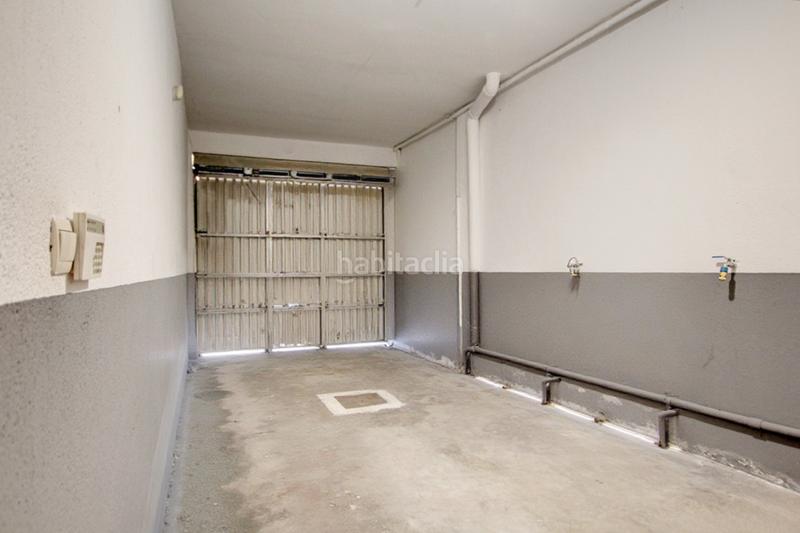 Foto c37cbc9e-c12e-47fe-a9bb-bd639735f188. Casa adosada el hogar que siempre imaginaste… solo necesita tu toque. en Loeches