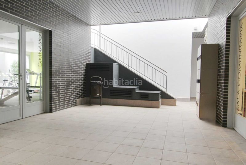 Foto a67e70bb-663a-42c4-b7e3-4050e80b775b. Pis amb calefacció piscina a Centro Arganda del Rey