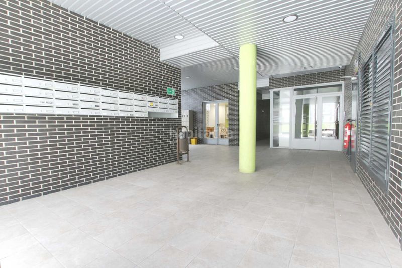 Foto d4b45cf7-ae38-4b7c-b6a8-ca8c892d235e. Pis amb calefacció piscina a Centro Arganda del Rey