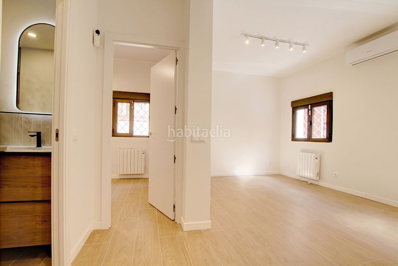 Foto b3eee73b-8d27-49b5-9545-e5b16857b364. Flat with heating in Buena Vista Madrid