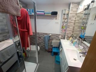 Etagenwohnung  Carrer de l'alguer. Tarragona piso de 3 hb molt luminós.