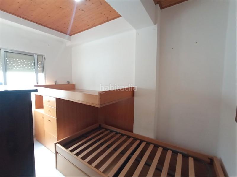 Foto bc10e585-a633-44ac-a508-54380b64aa00. Piso 2 habitaciones / 1 baño/ zona universidad en Tarragona