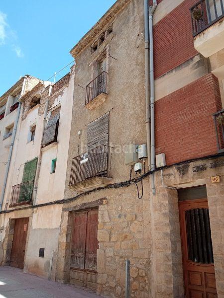 Foto adfbdb39-f355-4472-8e41-bd31b48d5a30. Masía casa de pueblo de 270m2 a reformar en Vimbodí