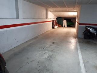 Aparcament cotxe a N/a 19. El morell/plaza doble de pk/ dos coches+zona para trastero