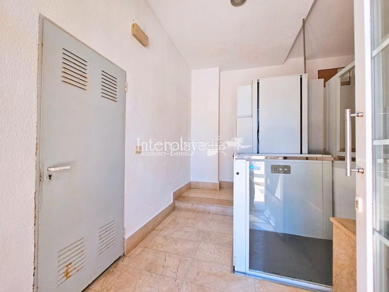 Foto 3536b001-91f4-47b9-9fff-bc9945ea2e73. Attico in calle hawai v 1 in Playa de las Gaviotas - El Pedrucho Manga del Mar Menor (La)