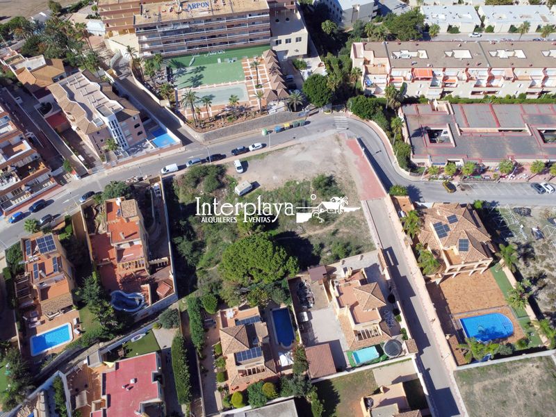 Foto 739a6a34-8f9a-4967-9ea3-dde27e7f438d. Terreny residencial a plaza calnegre 51 a Zona Galúa - Calnegre Manga del Mar Menor (La)