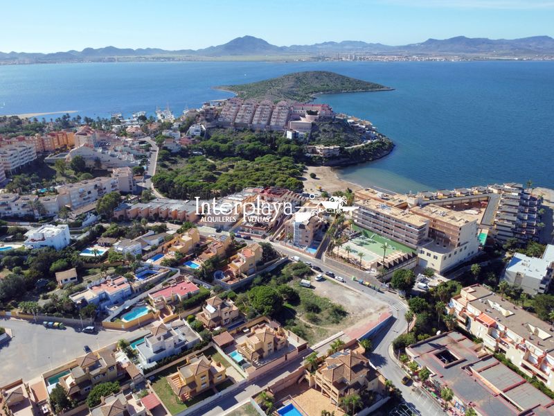Foto df5895a3-954c-4d7d-a93a-e1df1d8e4ec2. Terreny residencial a plaza calnegre 51 a Zona Galúa - Calnegre Manga del Mar Menor (La)