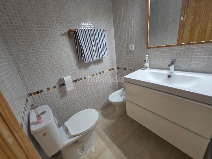 Foto 8a2e5d6f-8ee9-40ea-9639-c82b5bbe3b0d. Apartamento en apartamentos montemares 3 apartamento en zona céntrica en Manga del Mar Menor (La)