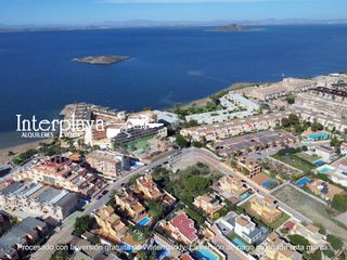 Terreno residenziale in Poligono calnegre 51. Gran parcela  céntrica, oportunidad de inversión.