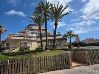 Apartamento en Edificio arpon 1. Gran apartamento frente al mar menor.