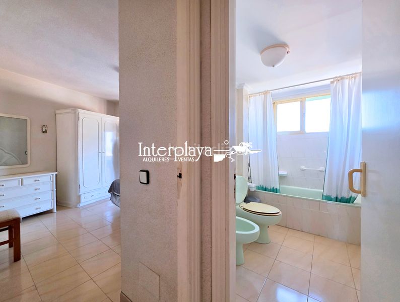 Foto e7cac6c8-f37e-4a2b-8439-498d8e40805c. Apartamento en calle poligono z-1 243 apartamento en la zona del zoco en Manga del Mar Menor (La)