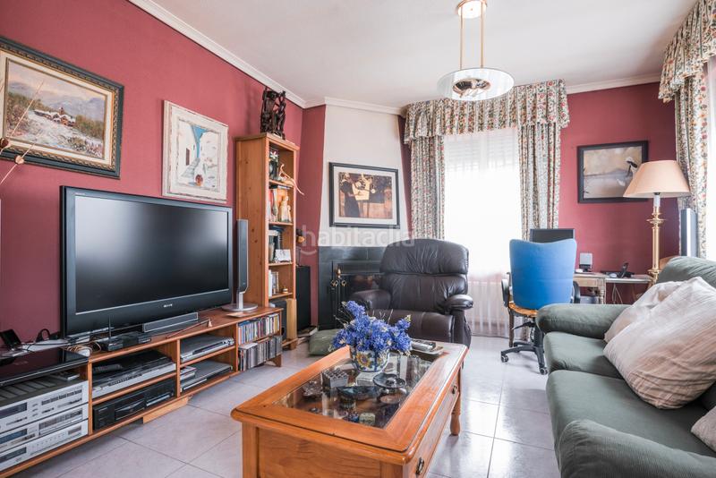 Foto c64ee9f9-e3ec-4bba-81af-7e6862dd8c26. Chalet en Canillas Madrid