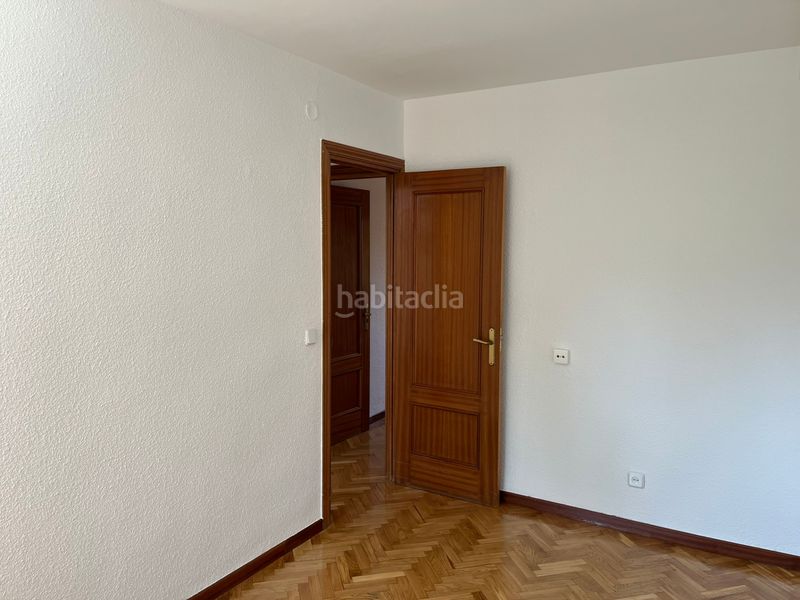 Foto 5cfb0d13-86da-439e-8395-57867850fee4. Lloguer pis amb calefacció aparcament a Marroquina Madrid