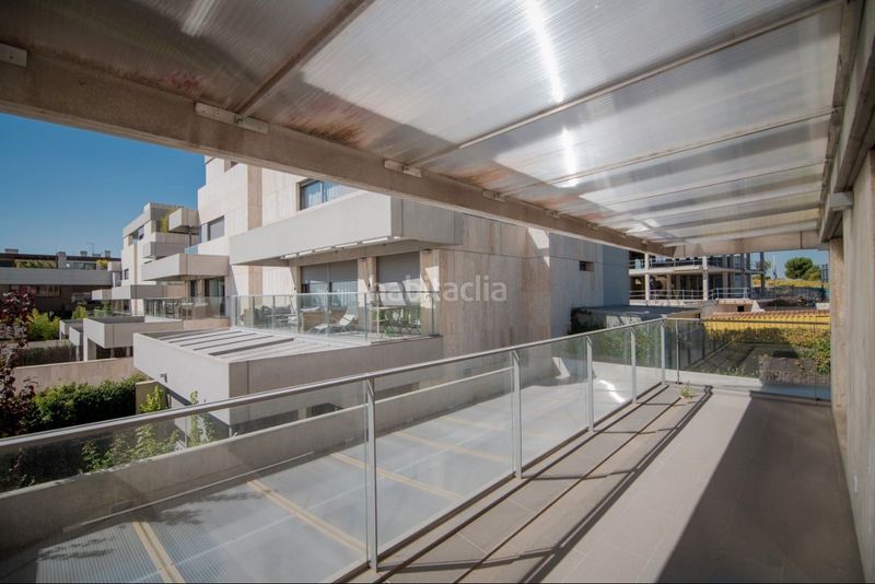Foto a4f4a4a7-d33d-445f-aa5e-a7c23c539a16. Miete erdgeschoss mit heizung parking pool in Aravaca Madrid