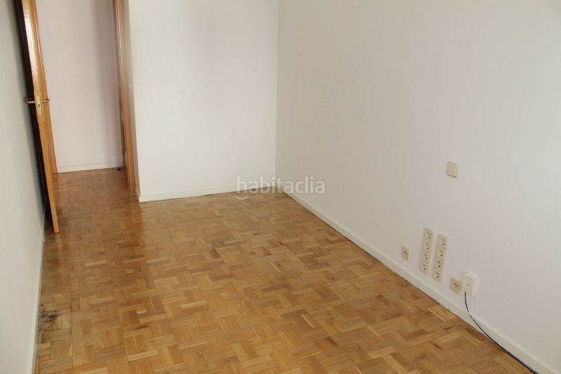 Foto 5afdd210-69ee-4054-8583-877dafdcbe2f. Rent flat with heating in Lista Madrid