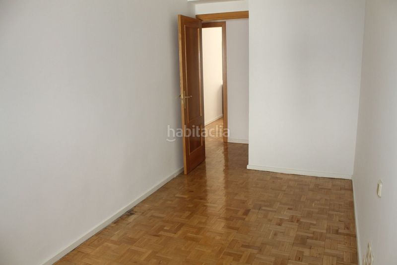 Foto 8e95eb44-1762-4816-b4be-6882d6e50cee. Rent flat with heating in Lista Madrid