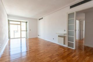 Etagenwohnung  Avenida de nazaret. Piso en venta en nazaret 13 -a, madrid