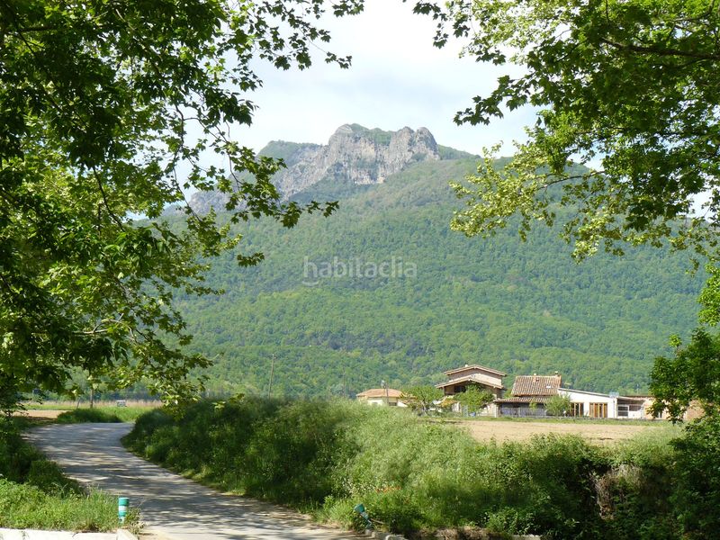 Foto 69689ada-f850-451e-89d6-ef5b7eff9382. Country house in Preses (Les)