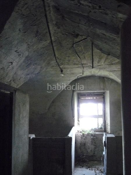 Foto 87eb8603-0463-465f-869d-2ea55f2e2409. Country house in Preses (Les)
