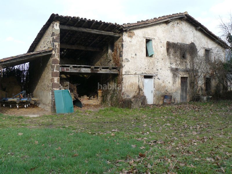Foto ac16639b-42ea-4256-b529-1a8f5e86e0d2. Country house in Preses (Les)