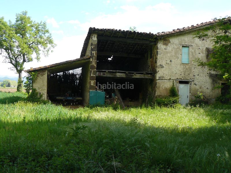 Foto b337f354-a0f0-416c-bdf5-37be51626454. Country house in Preses (Les)