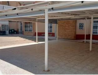 Geschäftsraum in La Pineda. ¡oportunidad de local en la pineda – a 100 m de la playa!