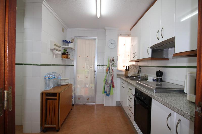 Foto 4d856a41-79c7-4398-97dc-28fc8eba15e3. Appartement dans calle de pedro lorca 77 dans Las Piscinas Naturales Torrevieja