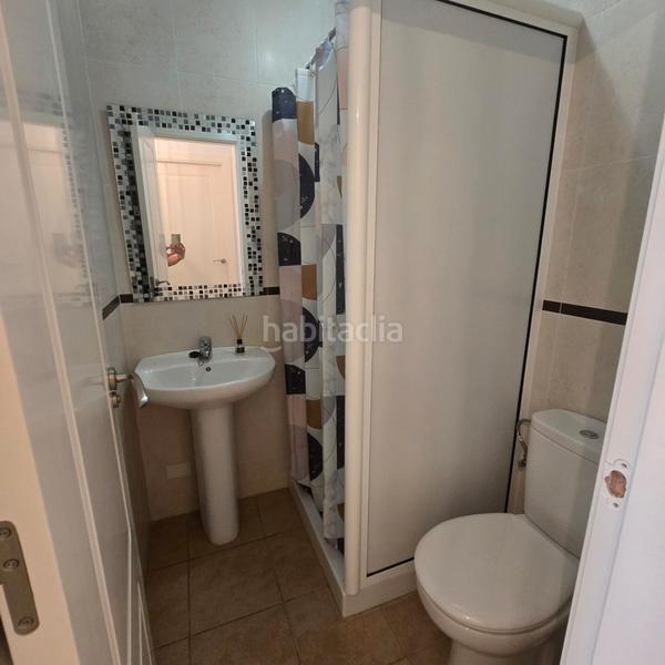 Foto c98649c0-ee55-4cee-ad84-707e822761e4. Alquiler piso en calle reina sofia 6 piso en Jacarilla