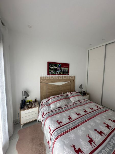 Foto a49090d5-c346-4a6b-a479-3bb1f017e4a6. Casa adossada amb aparcament piscina a Bigastro