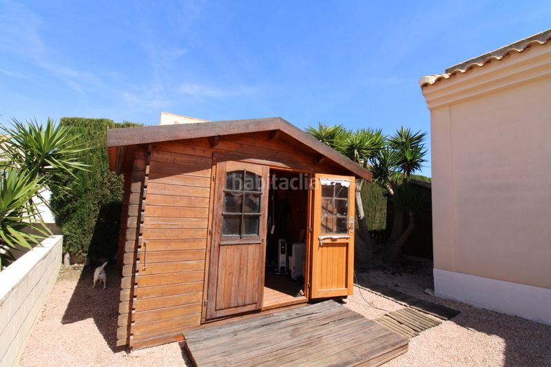 Foto 4ed1a127-ae22-41a4-8ca5-c925506bdea7. Xalet amb piscina a San Fulgencio