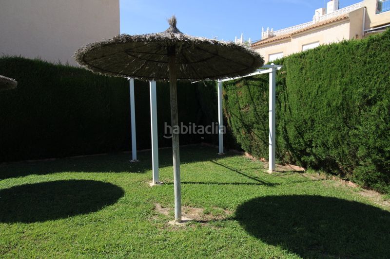 Foto d4ae1878-8b02-4b75-8a01-4c84603bda73. Casa amb piscina a Zona Carrefour - Urbanizaciones Torrevieja