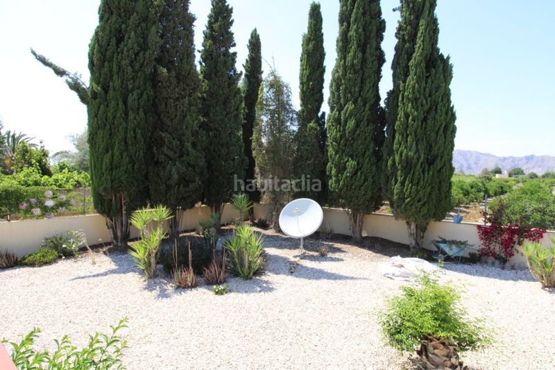 Foto 74c61cb8-9699-408f-882a-3bc06306e60c. Xalet amb piscina a Jacarilla
