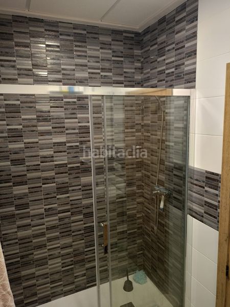 Foto b8014a03-c1e6-40af-9a76-03dbb26cd8ab. Xalet amb piscina a Jacarilla