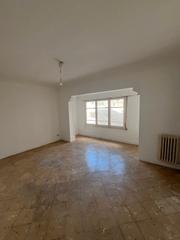 Etagenwohnung in Carrer de Lepant 280