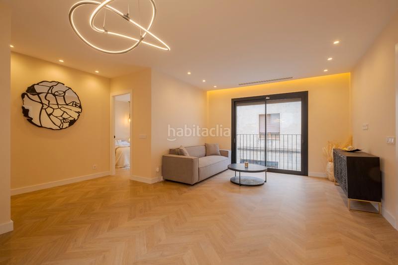 Foto 0a180569-0d64-431e-815f-57b0ba05dc26. Appartamento con riscaldamento piscina in Sants Barcelona