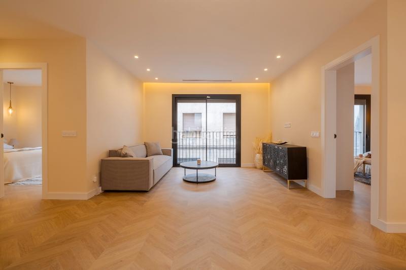 Foto 81ef1b06-946a-445d-b36d-ffc57d2bfc68. Appartamento con riscaldamento piscina in Sants Barcelona