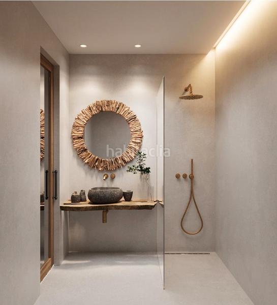 Foto b865302d-7747-4dfb-aff4-90dea7033e16. Casa amb calefacció piscina a Sants Barcelona