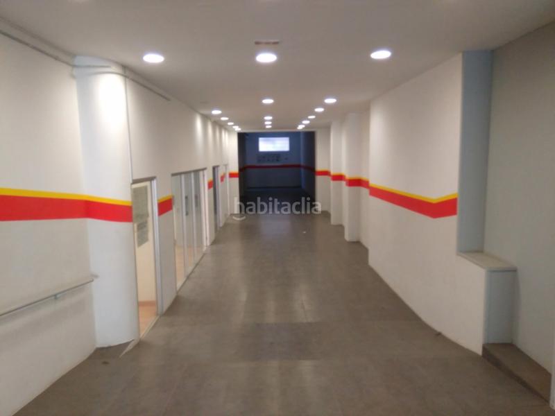 Foto 409d8c89-8c55-40ad-9949-ffbe83cf2aec. Geschäftsraum in carrer dels enamorats 66 in Sagrada Família Barcelona