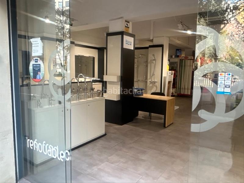 Foto 878cdafe-8bcd-432b-8d44-c4e3909c633d. Geschäftsraum in carrer dels enamorats 66 in Sagrada Família Barcelona