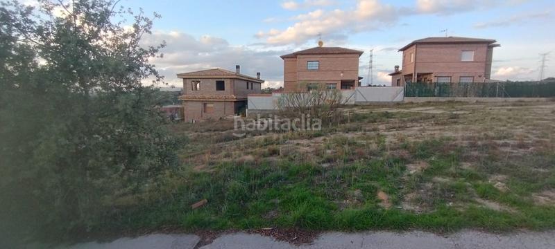 Foto c80911b1-7e61-42c4-a04d-feb3232d53a4. Wohngrundstück in Méntrida