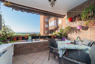 Pis en Suroeste - Zona Hospital. Hogares vende estupendo piso 3 dormitorios con terraza en hospit