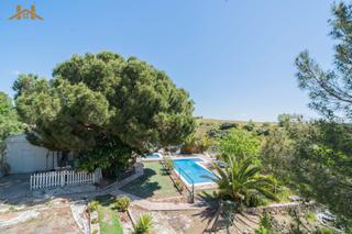 Xalet en Mntrida. Magnifico chalet en planta sobre parcela de 2368 m2