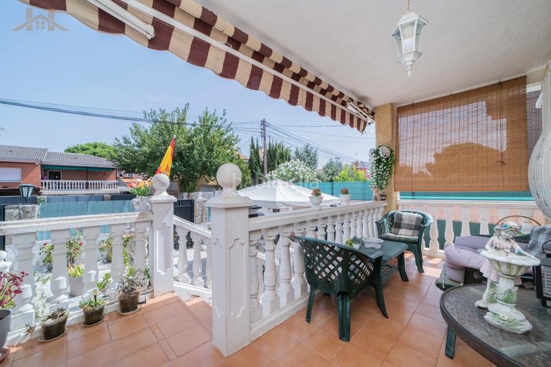 Foto 537a03f3-5941-45d1-9cf3-883e4b29bfe2. Xalet amb xemeneia calefacció aparcament piscina a Calypo Fado