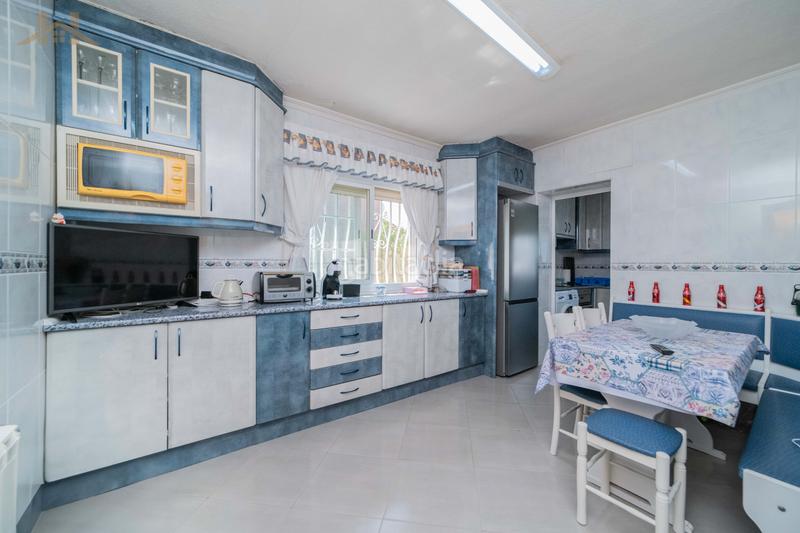 Foto c3f82af8-972a-4ad3-b864-348187cd4b7b. Xalet amb xemeneia calefacció aparcament piscina a Calypo Fado