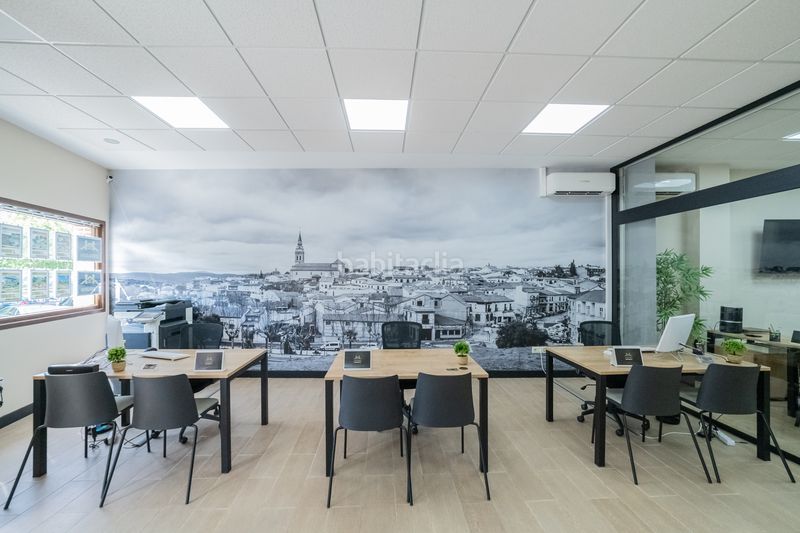 Foto 07dc8b60-c346-442a-b02f-8631bbdfa6b4. Xalet amb xemeneia calefacció aparcament piscina a Méntrida